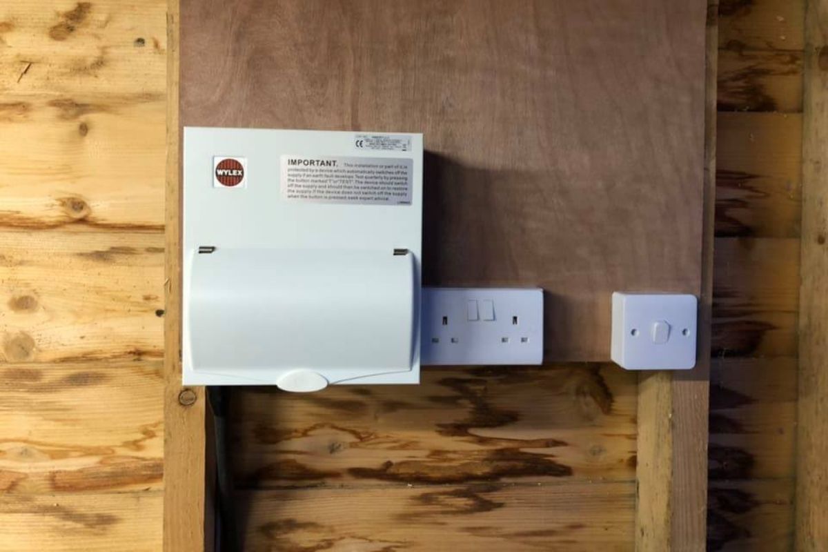 Consumer unit and sockets installed by Matrix FSE